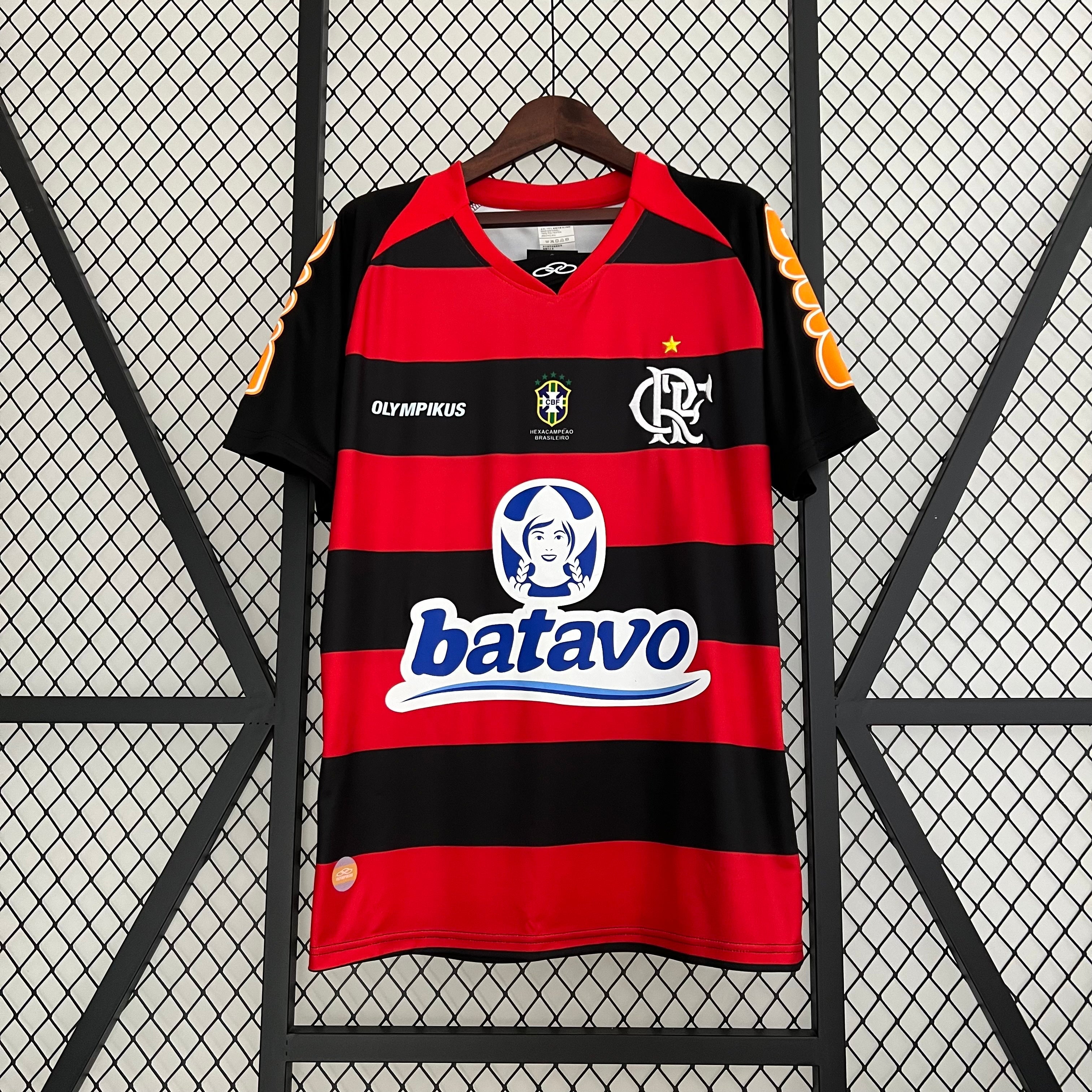 Camisa Retrô Flamengo 2010 – Torcedor Rubro-Negro