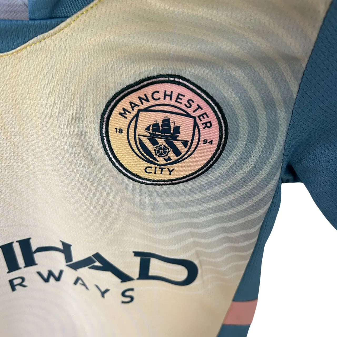 Kit Infantil Manchester City 2024/25 – Quarto Uniforme (Fourth) Torcedor