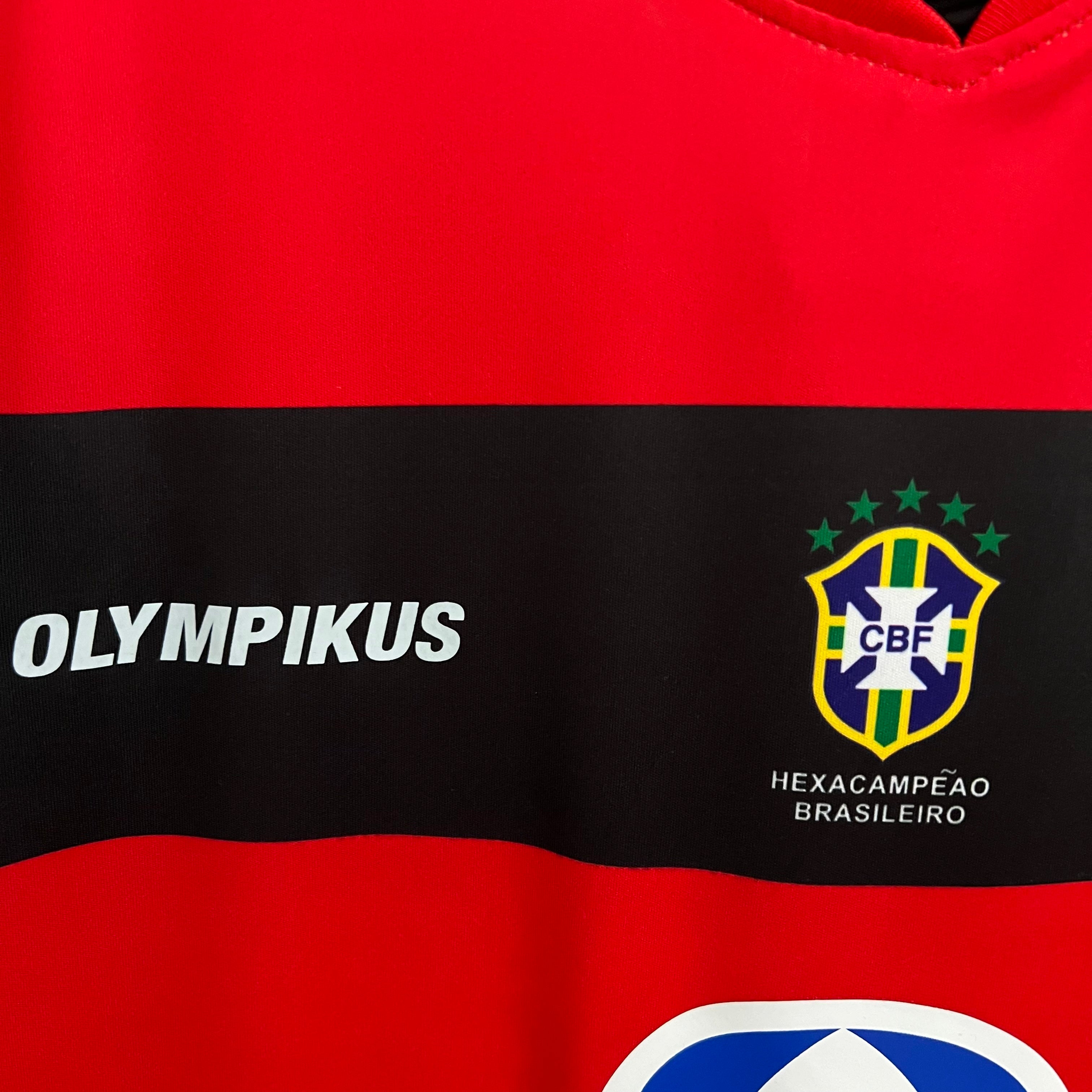Camisa Retrô Flamengo 2010 – Torcedor Rubro-Negro