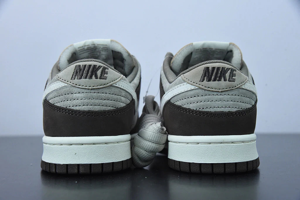 Nike SB Dunk Low "Steamboy OST" x Otomo Katsuhiro White/Brown