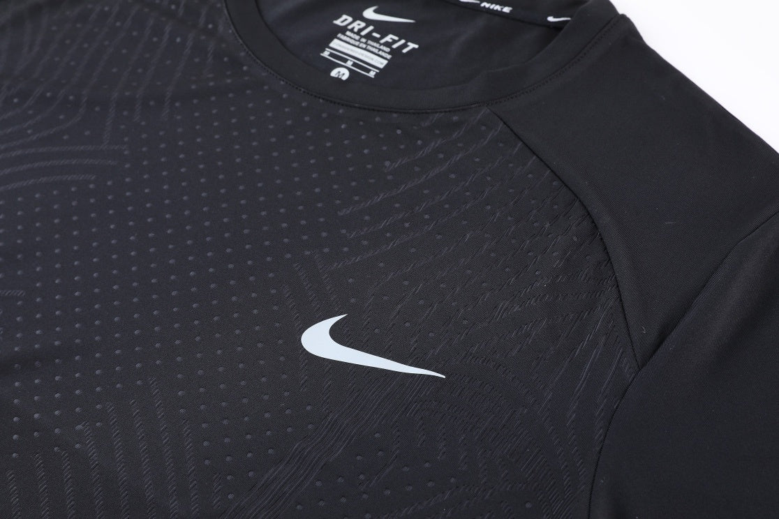 Camisa Dry Fit Masculina – Performance e Estilo