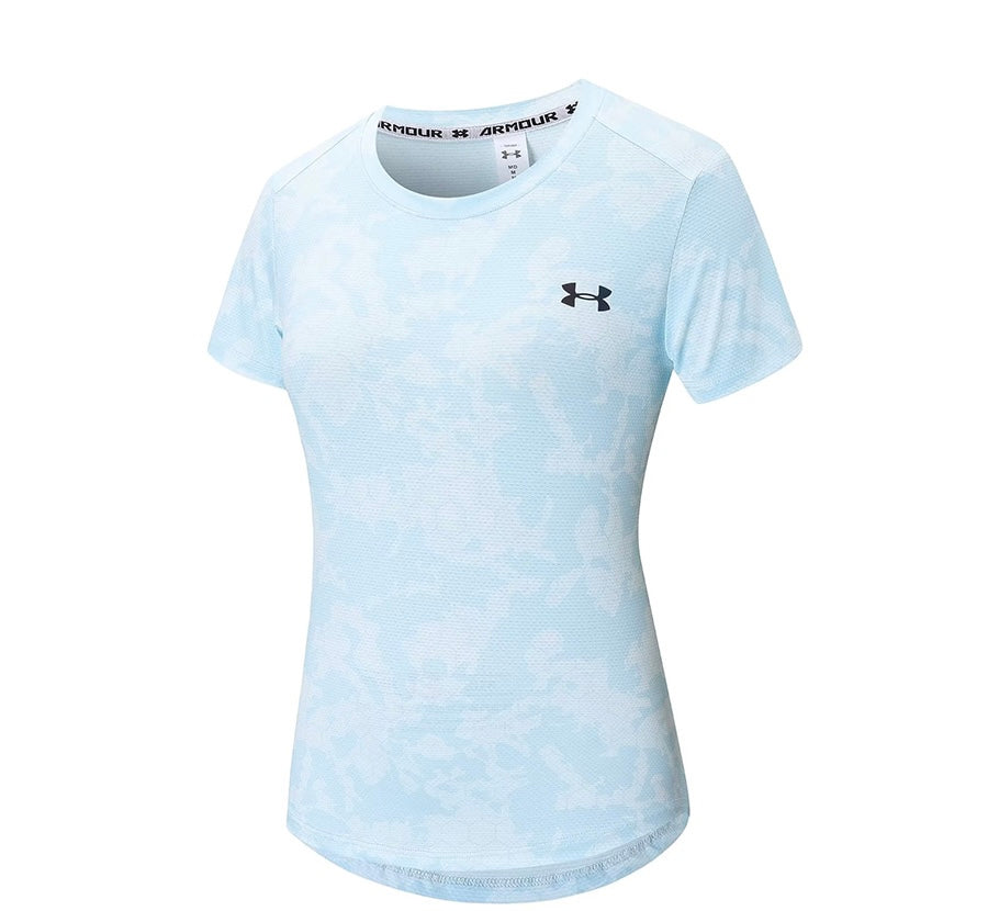 Camiseta Esportiva Feminina Camuflada – Estilo, Conforto e Performance