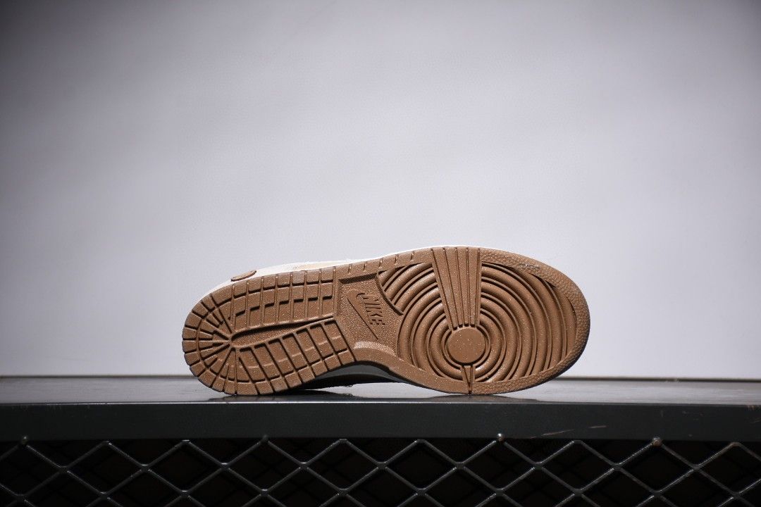 Nike Dunk Low SE 85 Double Swoosh Brown Bear